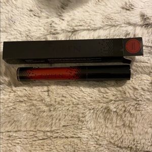Qveen matte liquid lip stain NIB